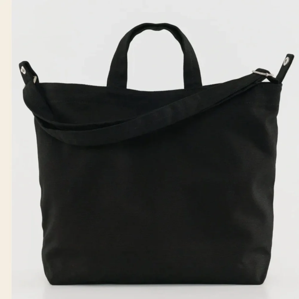 BAGGU Black Tote Bag - Picture 2 of 7